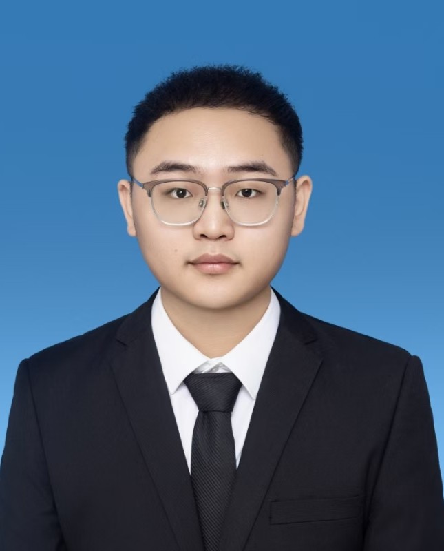 ​2025级硕士  贾宇强